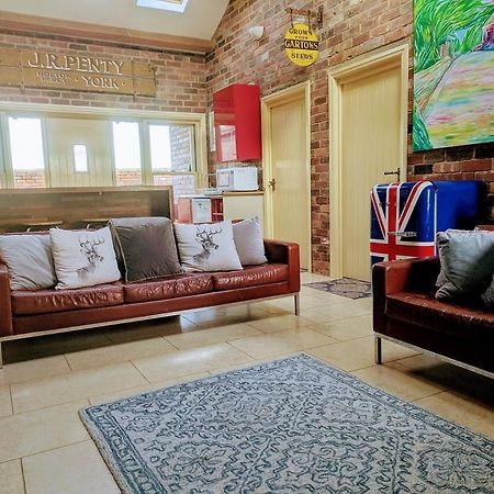 The Annex At Oliver Farm York Bagian luar foto